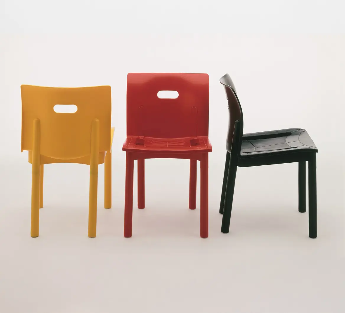 4870 stackable chair, Kartell