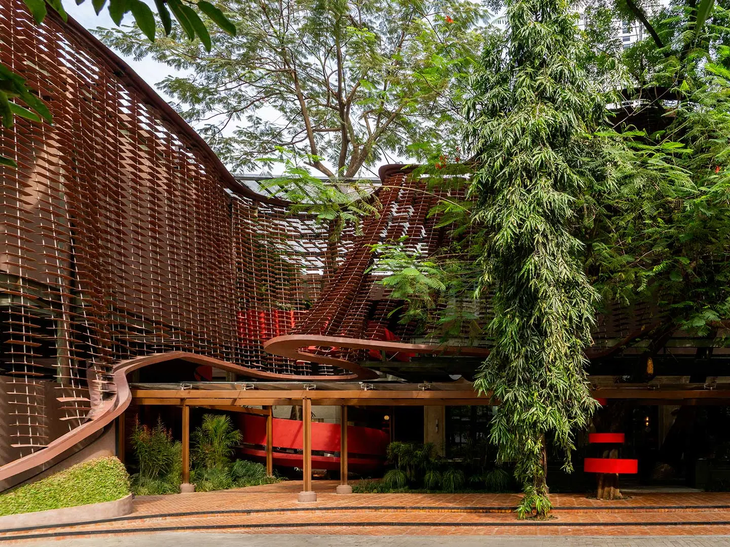 Lattice Creative Garden - Creative Compound