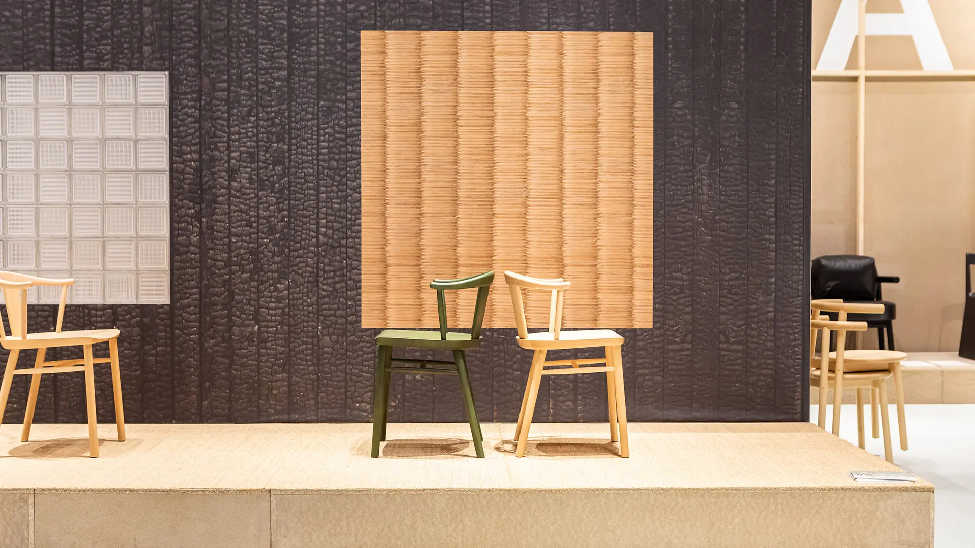 Sedia Stelo allo stand di Mattiazzi, a Salone del Mobile 2025