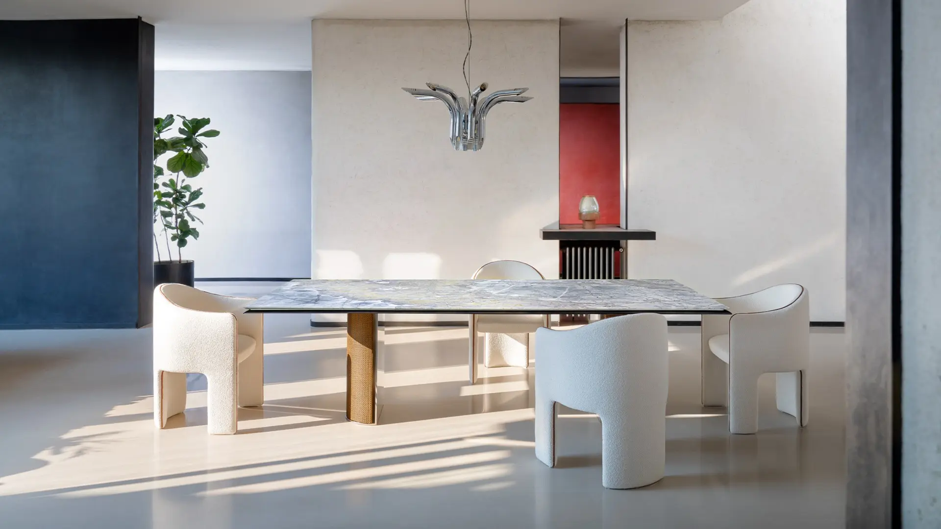 Daytona Home Curtis Table
