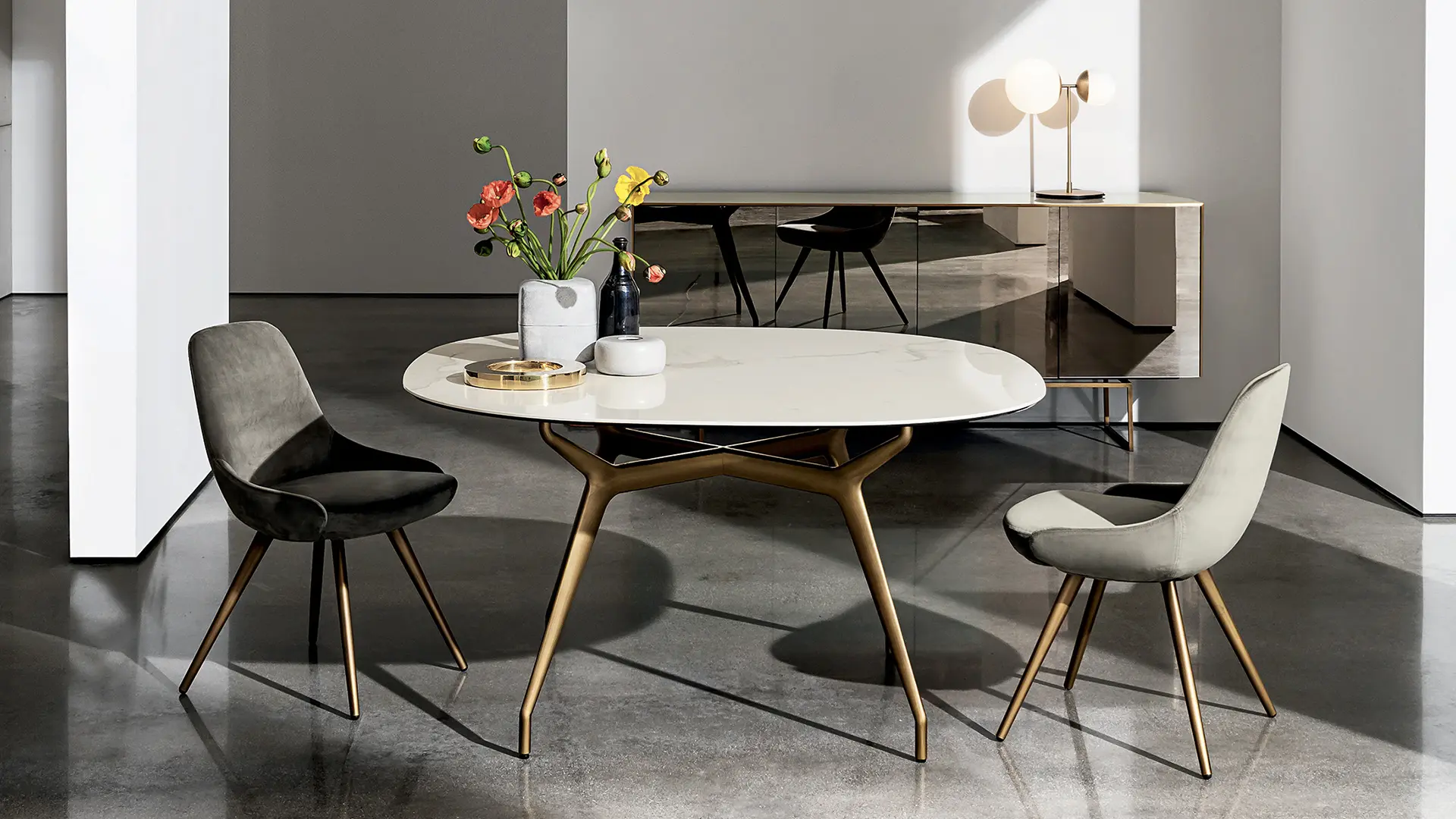 Arkos dining table Cadira chairs and Magda sideboard