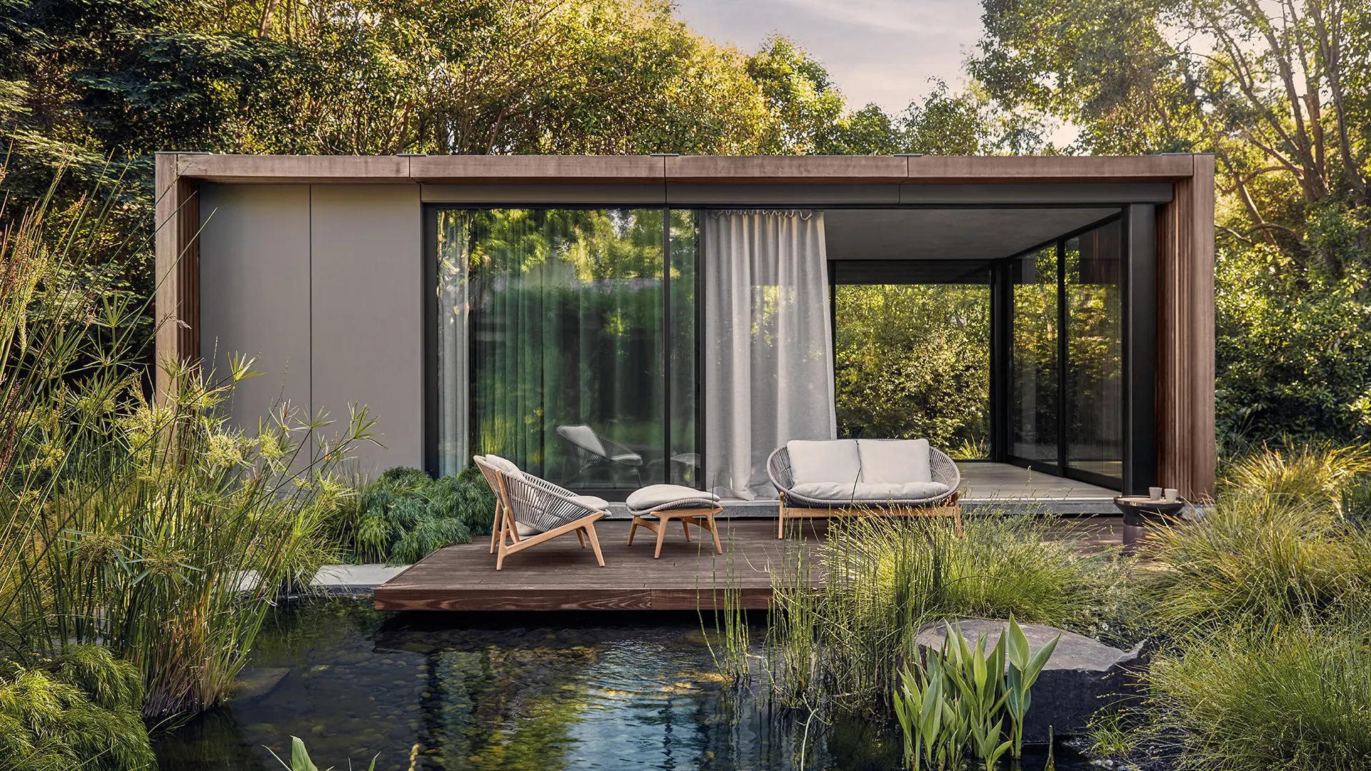 Gloster Furniture Bora Collection